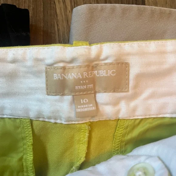 Banana Republic Bundle Classic Chino Shorts SZ 8 & 10 (7pair) - Picture 14 of 16